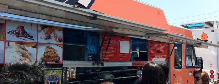 Eat Fleet Food Truck Lot is one of El Segundo.