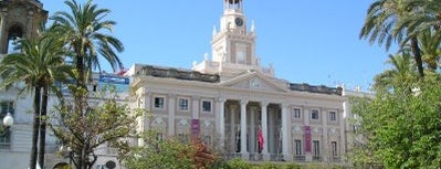 Ayuntamiento de Cádiz is one of Andalucía: Cádiz.