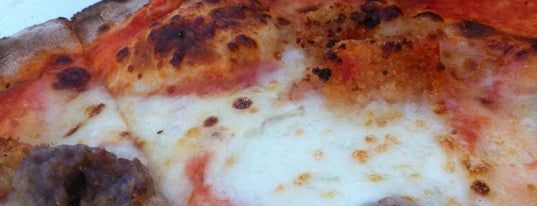 Padulli Pizza is one of La mia TOP 10 dei migliori ristoranti di Rimini.