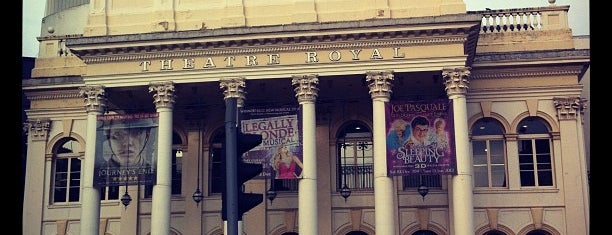 Theatre Royal is one of Neana'nın Beğendiği Mekanlar.