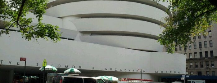 Solomon R Guggenheim Museum is one of Visit to NY.