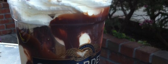 Ghirardelli Chocolate Marketplace is one of Bay Area Ice Cream.