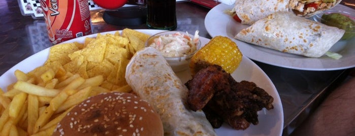 Sunny Diner is one of Gyros & Hamburger & Hot Dog.