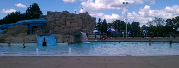 Rolling Hills Water Park is one of Parks in Ypsilanti.