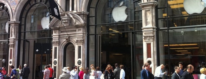 Apple Regent Street is one of London Trip 2013.