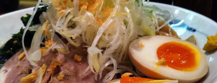 九州らーめん 丸當 is one of Top picks for Ramen or Noodle House.