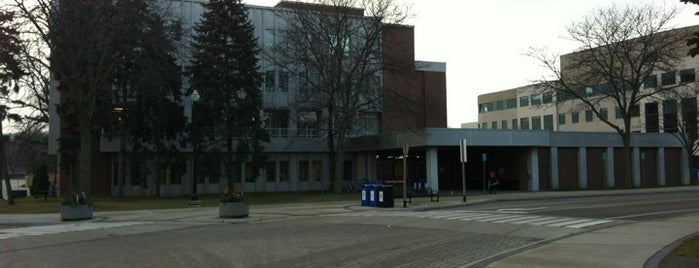 Psychology Building (PC) is one of Buildings of the McMaster Main Campus (MMC).