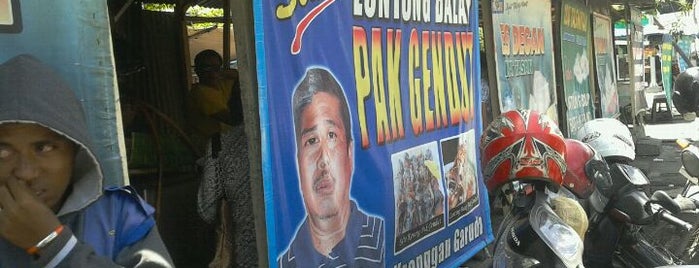 Lontong Balap Pak Gendut is one of Kuliner Surabaya.