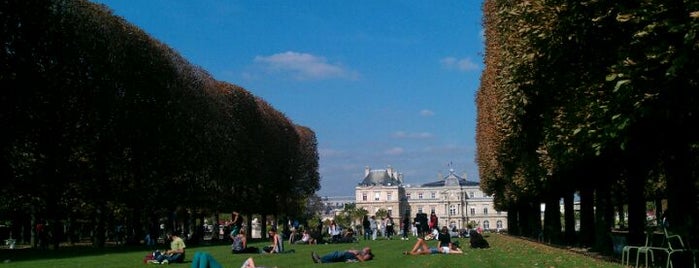 Lüksemburg Bahçesi is one of Must-See Attractions in Paris.
