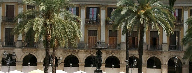 Plaça Reial is one of Barcelona.