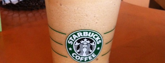 Starbucks is one of le 4sq with Donald :].