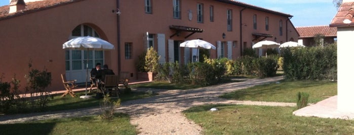 Borgo Di Pratavecchie is one of Tempat yang Disukai Irene.