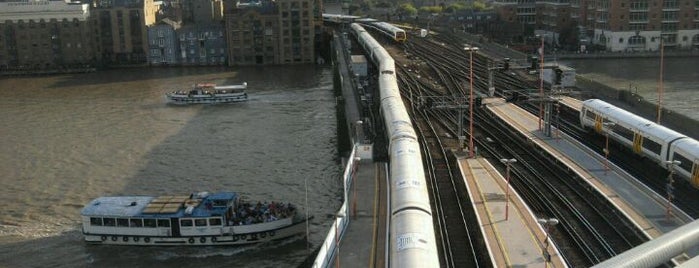 Cannon Street Railway Station (CST) is one of Railway Stations in UK.