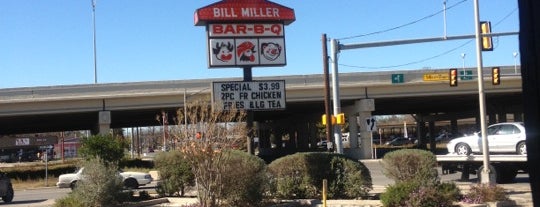 Bill Miller Bar-B-Q is one of Tempat yang Disukai Marianna.