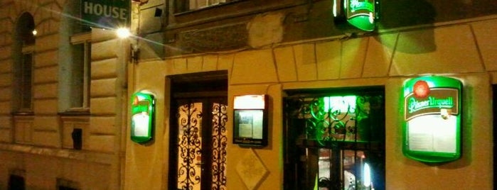 Curry House is one of สถานที่ที่ Krzysztof ถูกใจ.