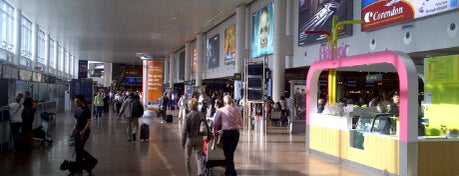 ブリュッセル空港 (BRU) is one of Airports in Europe, Africa and Middle East.