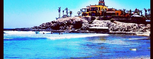 Cerritos Beach Club & Surf is one of Todos Santos y La Paz.