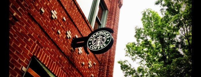 Starbucks is one of Orte, die Aniruddha gefallen.