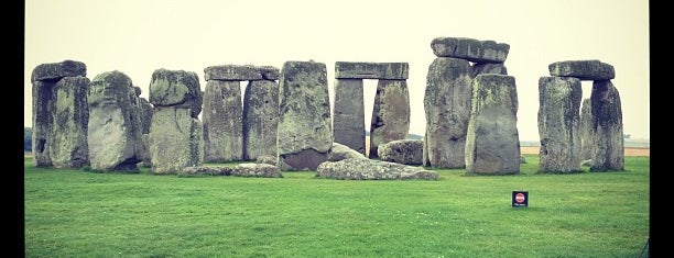 Stonehenge is one of Dream Places To Go.