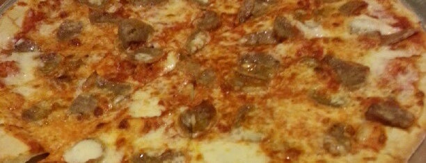 Sacco Pizza is one of American Food Trail.