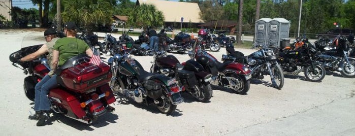 FoxHead Lounge is one of Biker Friendly Places.