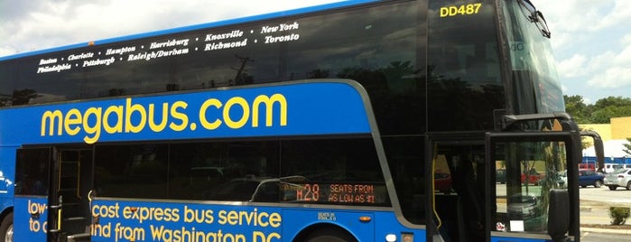 Megabus is one of Tyler 님이 좋아한 장소.