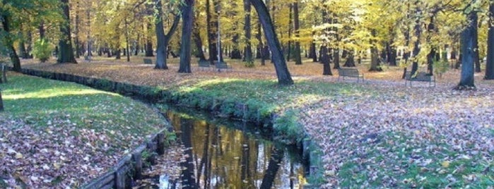 Park Boženy Němcové is one of OUT DOOR-Areas.