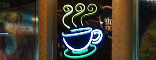 Route Café is one of Tempat yang Disukai MZ✔︎♡︎.