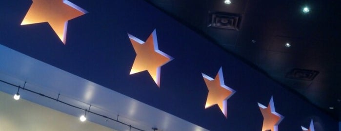 Five Star Burger is one of Orte, die John gefallen.