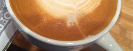 Phoenix Coffee is one of Lugares favoritos de John.
