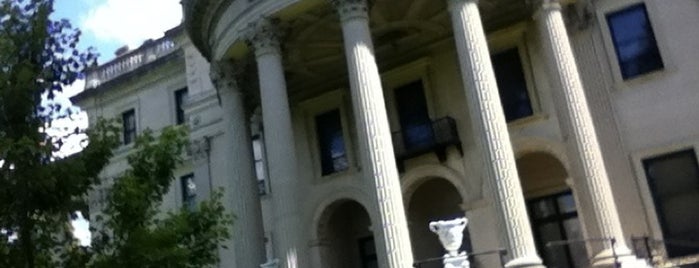 Vanderbilt Mansion National Historic Site is one of Global To-Do.