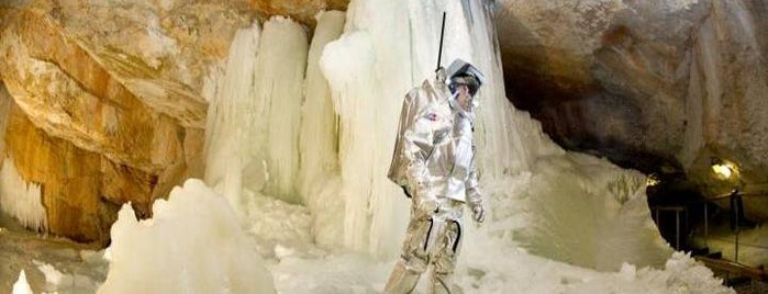 Dachstein Eishöhle (Ice Cave) is one of Places to visit at least once.