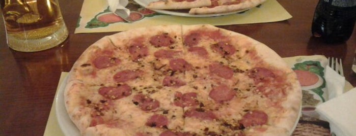 Піца Челентано / Celentano Pizza is one of Заклади харчування Тернополя / Dining in Ternopil.