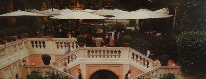 Le Jardin de Russie is one of Breakfast- Rome.
