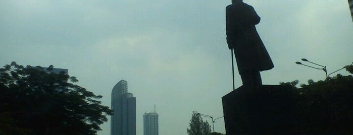 Patung Jenderal Sudirman is one of Jakarta Tourism: Enjoy Jakarta.