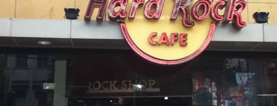 Hard Rock Cafe Ho Chi Minh City is one of Dennis D2C's Favorite Cafés.