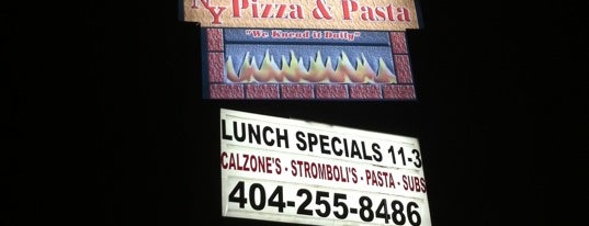 Il Forno NY Pizza & Pasta is one of Tempat yang Disukai Chester.