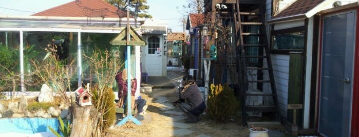 작은프로방스 is one of 강원도의 게스트하우스 / Guest Houses in Gangwon Area.