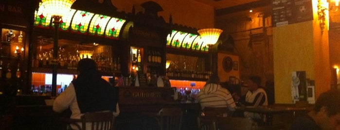 Kennedy Café Bar is one of Cafeterias Murcia.