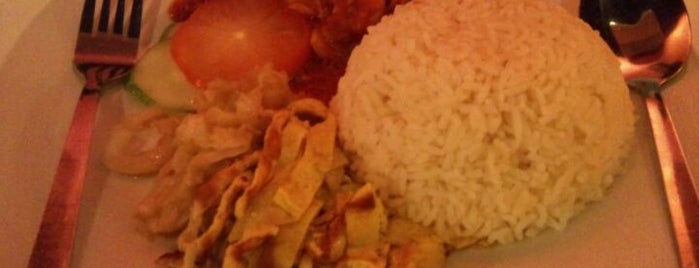 De'Rice Cafe is one of Makan @ Melaka/N9/Johor #1.