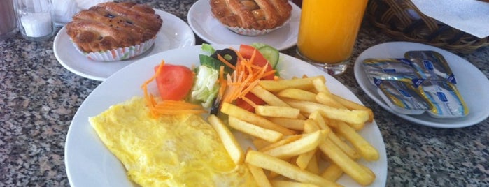Jeddah breakfast