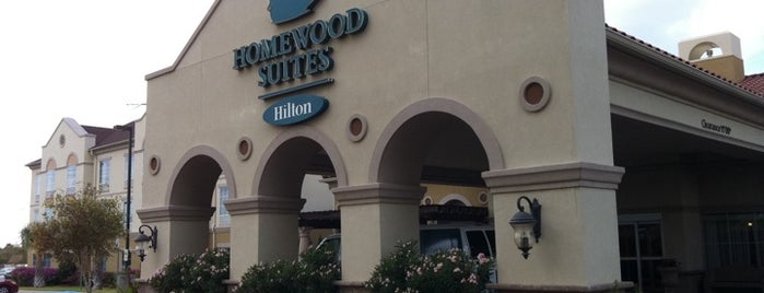Homewood Suites by Hilton is one of Rubén’s Liked Places.