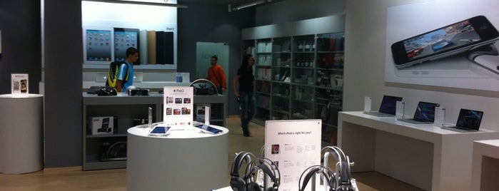 iStyle Apple Store is one of Nice places in Sofia, Bulgaria.