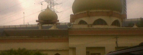 Masjid Ar Rahman is one of Masjid & Surau.