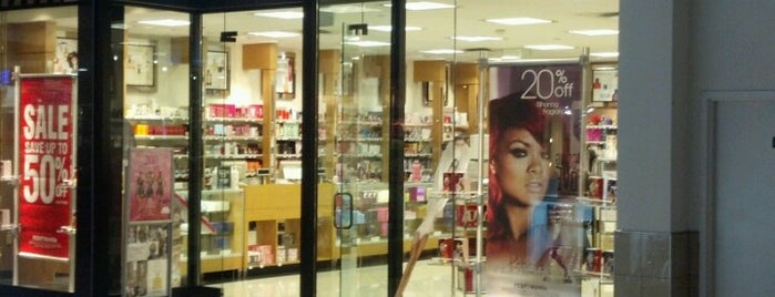 Perfumania is one of Orlando - Compras (Shopping).