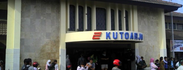 Stasiun Kutoarjo is one of Purworejo's best spots.
