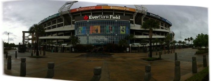 EverBank Stadium is one of Top 10 dinner spots in itarema.