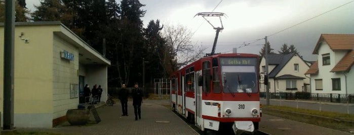 H Waldbahnwendeschleife is one of Thüringerwaldbahn.