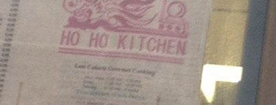 Ho Ho Kitchen is one of Tempat yang Disukai Mitch.