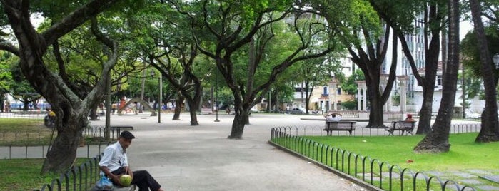 Praça do Derby is one of Lazer.